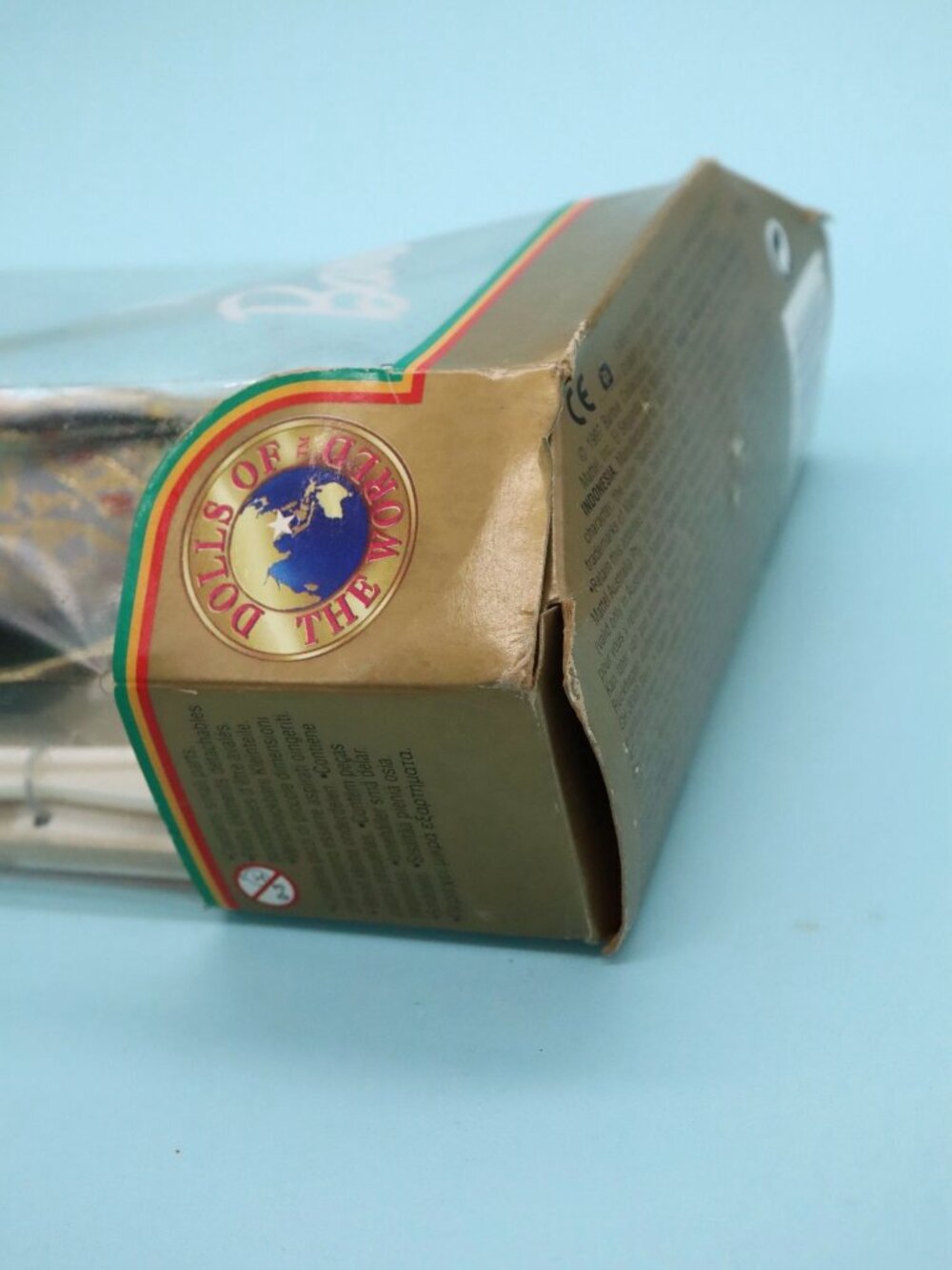 Thai Barbie Dolls of The World Collector Edition 1997 New In BAD Box - Picture 7 of 9